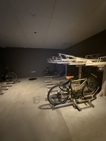 デュオヴェール薬院estの駐輪場
