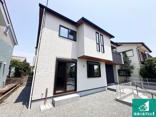 神戸市須磨区若草町　新築一戸建ての外観|安心の10年保証！外観を美しく保ち、雨水で汚れを落とします！気になることがありましたら、お気軽にお問い合わせください！