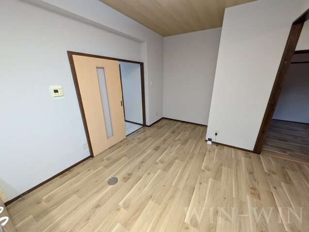 オリエンタルハイツの居間・リビング|イメージ（同建物内別部屋の写真です）