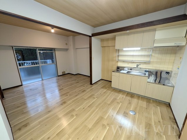 オリエンタルハイツの居間・リビング|イメージ（同建物内別部屋の写真です）