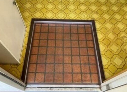 柏市豊四季のアパートの玄関|※別部屋参考写真