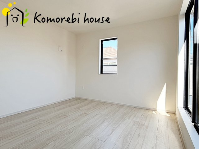 上尾市東町　6期　新築一戸建て　KEIAI GRACE　02の寝室