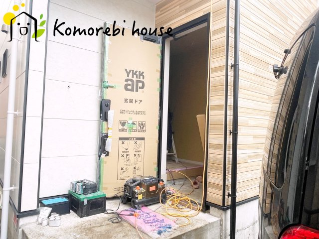 上尾市東町　6期　新築一戸建て　KEIAI GRACE　02の玄関|26.9.11
