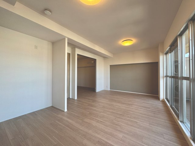 リバーサイドコープ出来島の居間・リビング