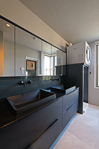 芦屋親王塚パークマンションの独立洗面台