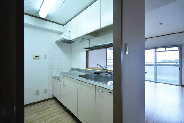 ビレッジハウス東松山タワー2号棟のキッチン|ビレッジハウスの同一物件・同一タイプの間取りの写真です