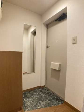 【玄関】ロイヤルアメニティー巣鴨