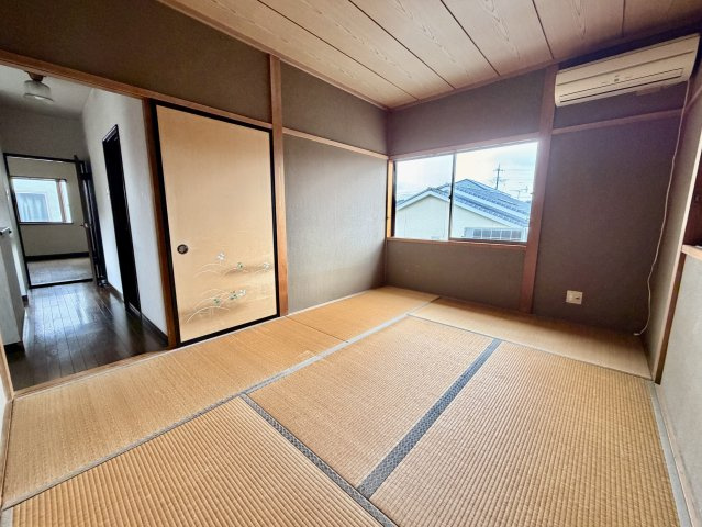 【中古】桐生市相生町2丁目　4LDK　駐車3台以上可！の和室