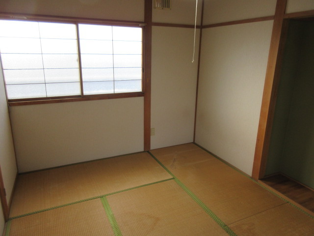 エレガンスわかなの和室