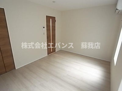 | リヴェール寒川