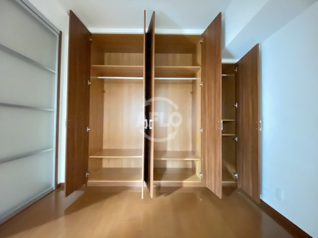 リーガル京町堀の収納|リーガル京町堀　クローゼット