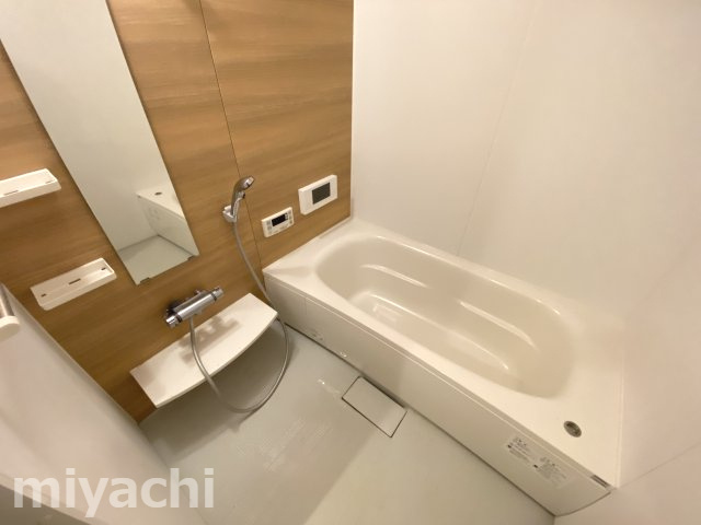 ブリエ　ドゥ　Aの浴室