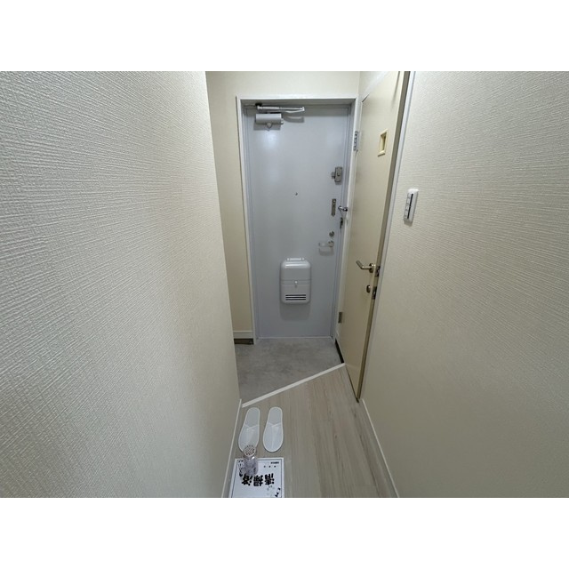 リブレス西川口ⅡBの玄関