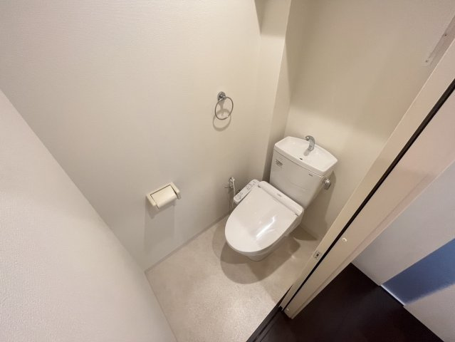 アビタ青木駅前のトイレ