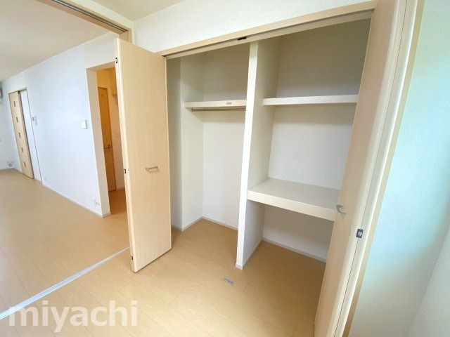 クラール名東　Aの収納