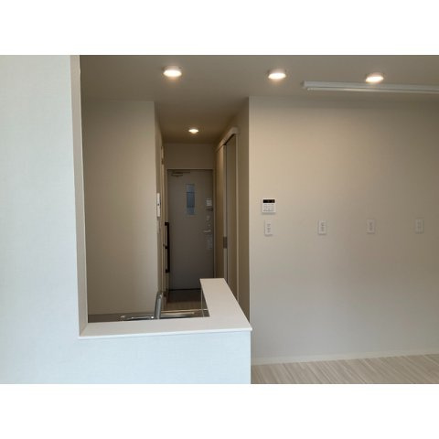 壱番館の居間・リビング