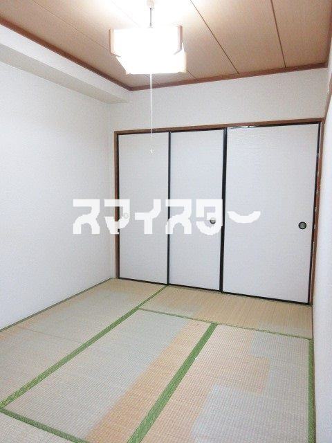 ホーユウパレス青梅の寝室