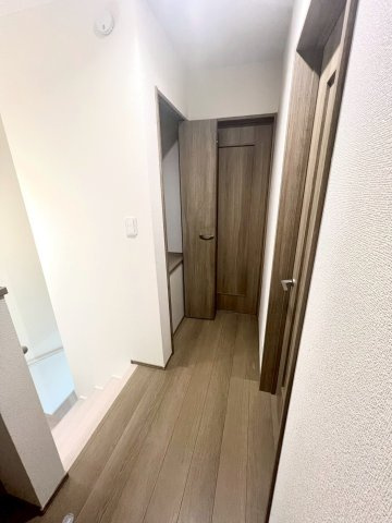 戸田市川岸3丁目2180番　B号棟