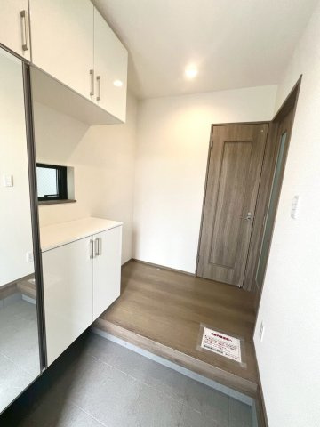 戸田市川岸3丁目2180番　B号棟