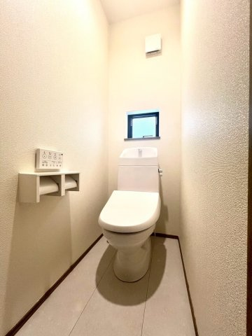 戸田市川岸3丁目2180番　B号棟