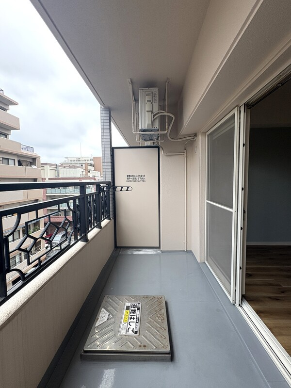 福岡市南区野間３丁目の賃貸マンションのバルコニー
