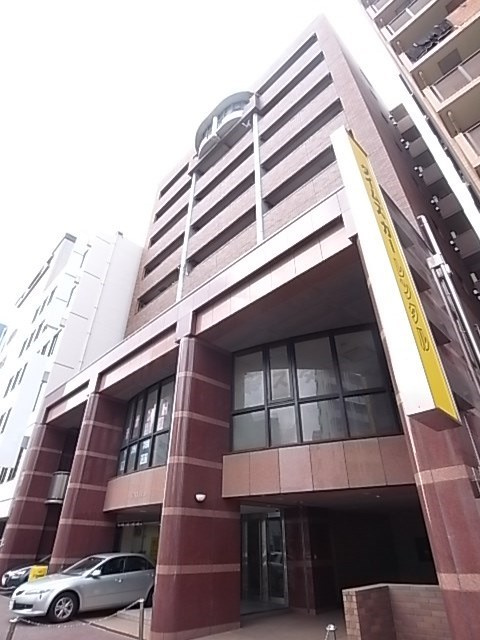 ユニバーサルタワーズ