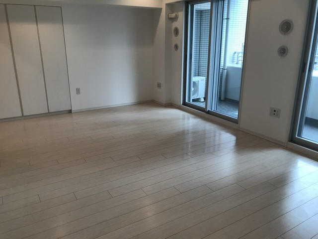 プライア渋谷の居間・リビング