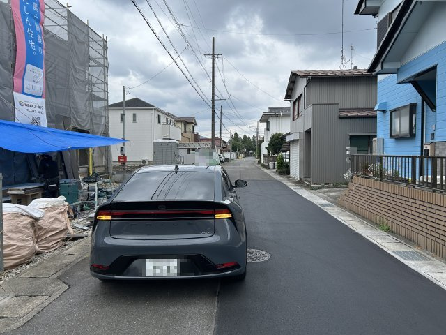 中古住宅　旦島中町1丁目の前面道路含む現地写真
