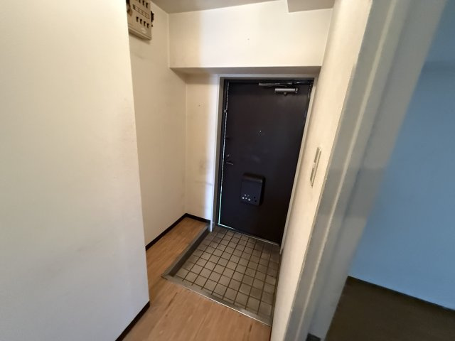 ケントマンションの玄関