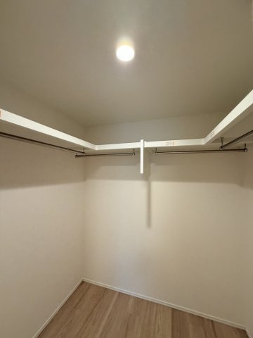 タワーズランド北野田フロントタワーの収納|ウォークインクローゼット
