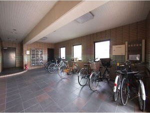 リリカル7の駐車場