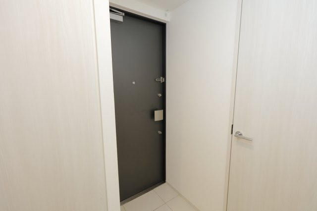 プレミア亀有の玄関