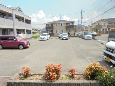 【駐車場】 | ドルチェ井上