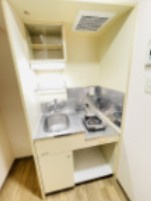 横浜市南区前里町２丁目の賃貸マンションのキッチン