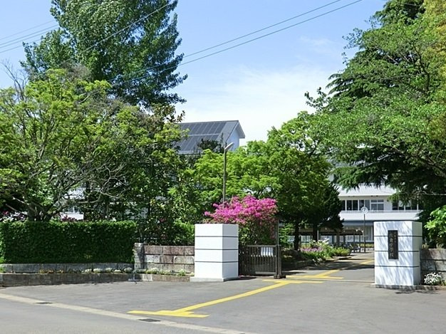 グラファーレ佐倉市宮前３丁目１１期の周辺|佐倉中学校