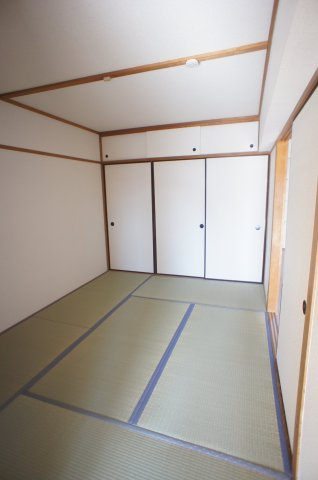 須藤本郷マンションの和室