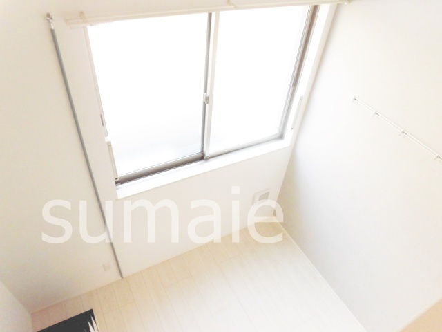 スマイルホーム王子の居間・リビング|ロフトから見たお部屋です！