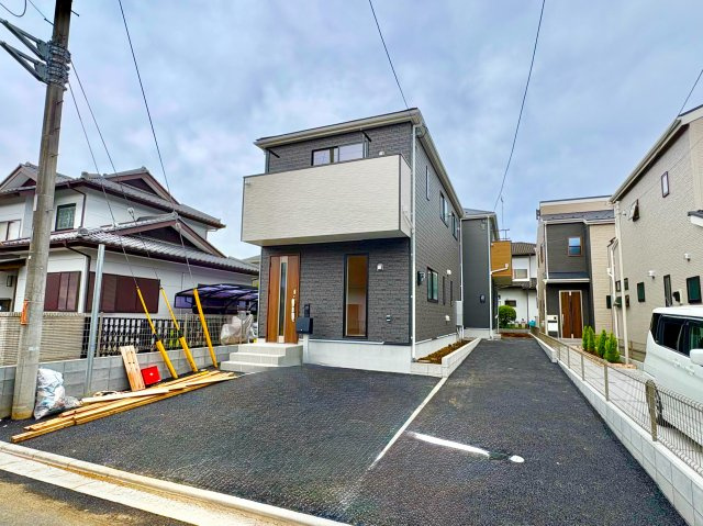 《仲介手数料半額》鶴ヶ島市藤金第13　全2棟　1号棟