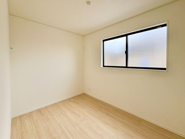 《仲介手数料半額》鶴ヶ島市藤金第13　全2棟　1号棟の洋室|洋室4.3帖