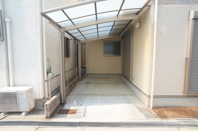 【駐車場】 | 平野区喜連5丁目 | 車庫カーポート付きです☆