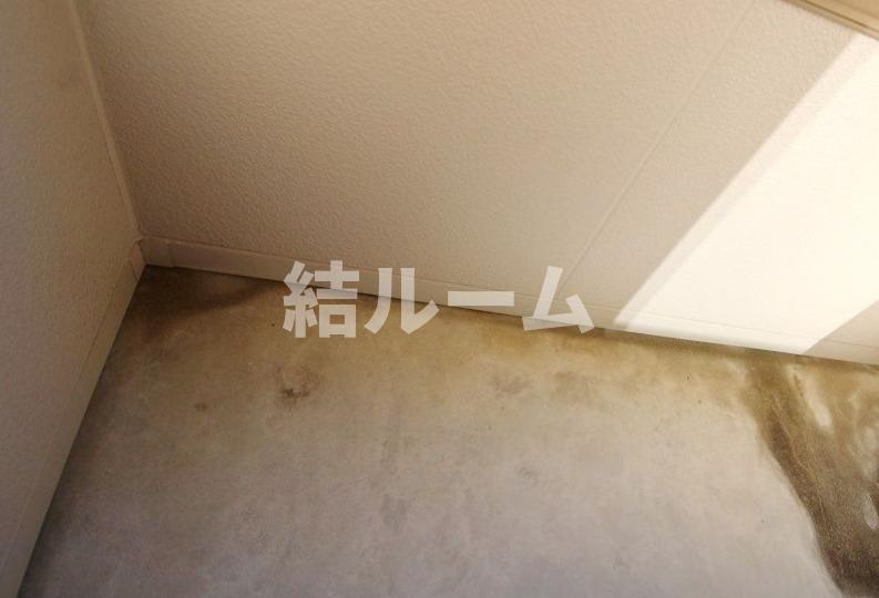 板橋区赤塚７丁目のアパートのバルコニー
