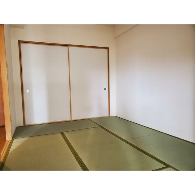 クリスタルハーモニーの和室