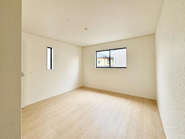 《仲介手数料半額》鶴ヶ島市藤金第13　全2棟　2号棟の洋室|洋室8.7帖