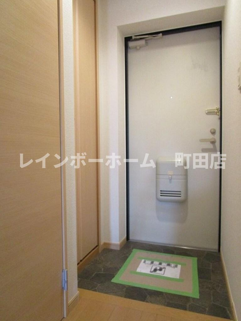 サンリットガーデン※初期費用分割あと払いサービス利用可能物件の玄関