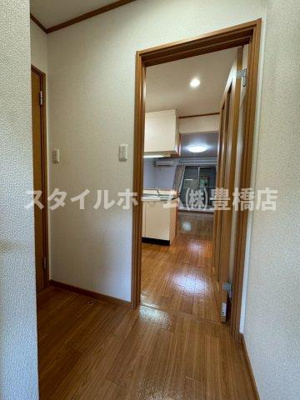 【玄関】 | ベルクレスト大岩　参番館