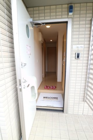 パインガーデンの玄関