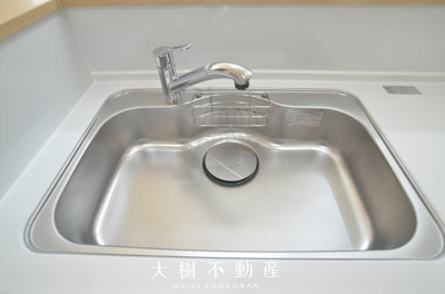 【キッチン】 | 綾瀬市寺尾台２丁目　新築戸建て　全1棟　【仲介手数料無料】