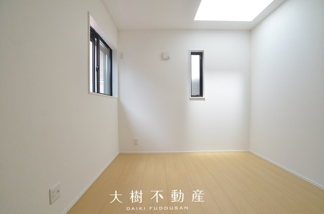 【洋室】 | 綾瀬市寺尾台２丁目　新築戸建て　全1棟　【仲介手数料無料】 | 2階　洋室4（5.2帖）