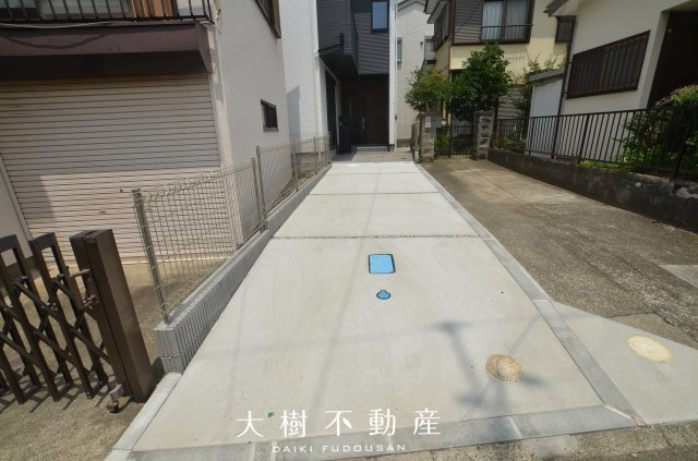 【駐車場】 | 綾瀬市寺尾台２丁目　新築戸建て　全1棟　【仲介手数料無料】