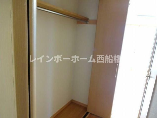 国府台三番館の収納